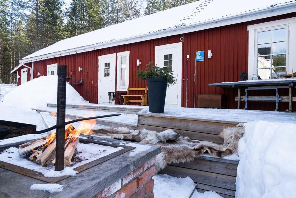 Torpet - Bed And Breakfast Med Charm Norrfjarden Экстерьер фото