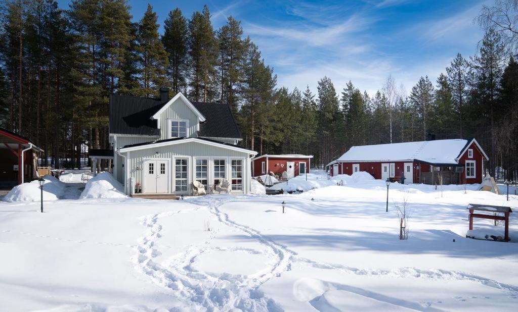 Torpet - Bed And Breakfast Med Charm Norrfjarden Экстерьер фото