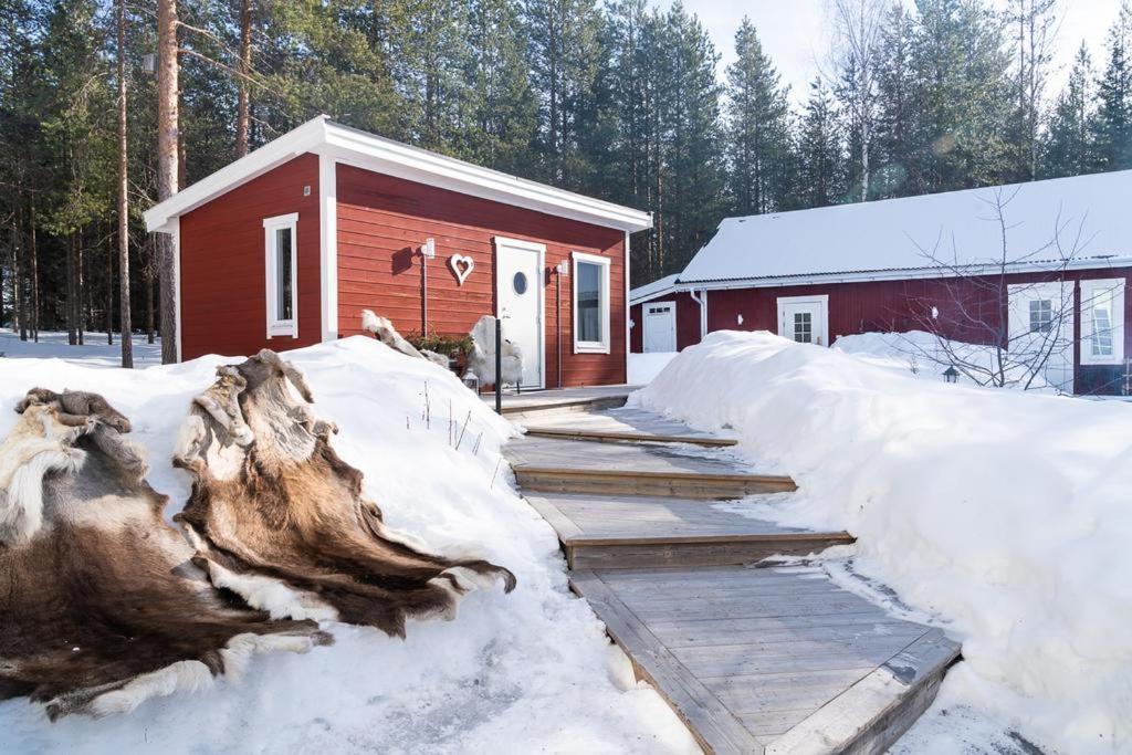 Torpet - Bed And Breakfast Med Charm Norrfjarden Экстерьер фото